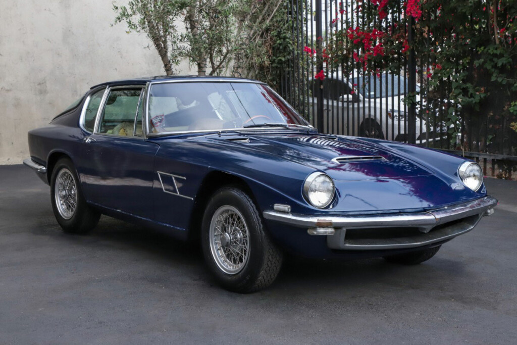 carinvest-1967-Maserati-Mistral-4-Liter-01